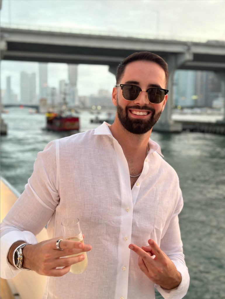 Michael-Raymond-Screenshot